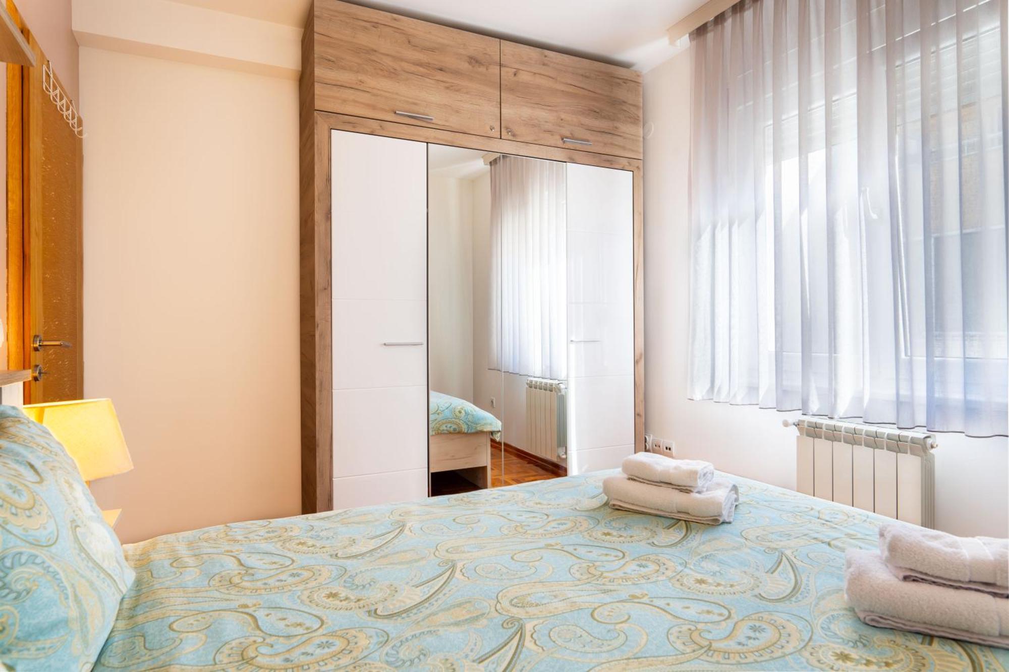 Harizma apartmani Kragujevac Dış mekan fotoğraf